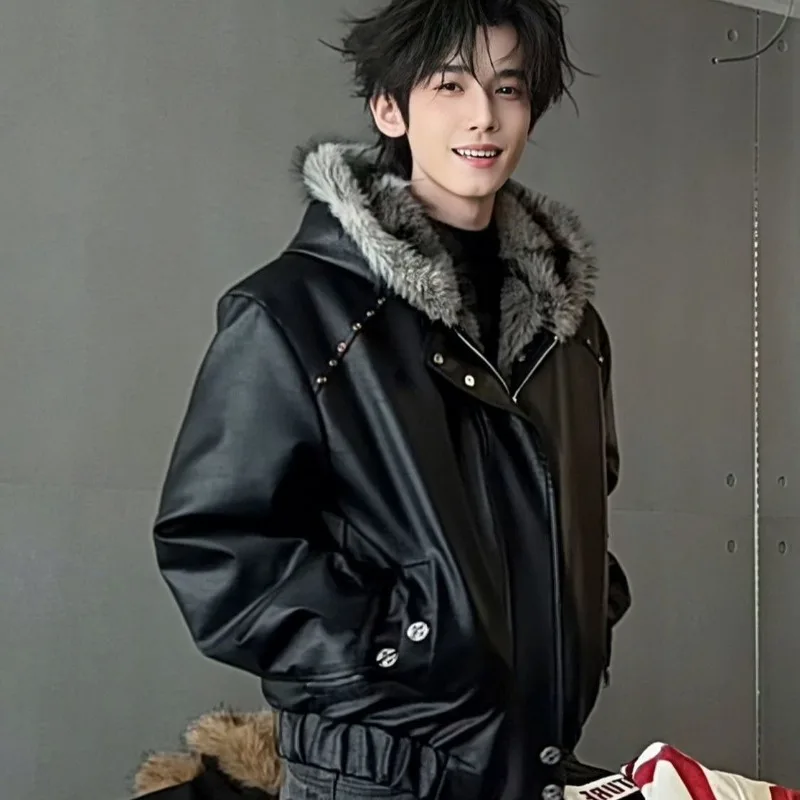 Mens Jacket Harajuku American Deconstructed Faux Wolf Fur Hooded Cotton Coat Studded Short Leather Style Winter Warm Streetwear