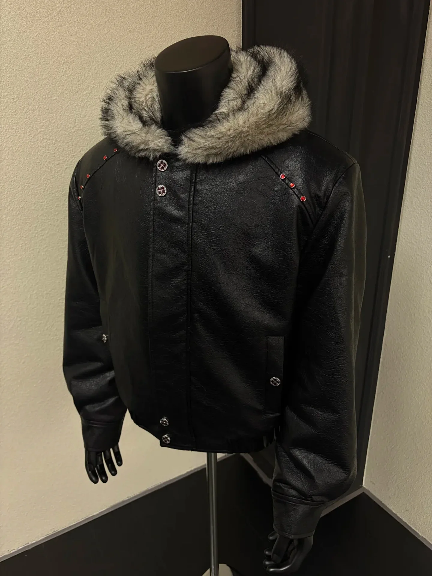 Rhinestone Rivet Faux Fur Liner Pu Leather Winter Jacket Man Woman Thickened Warmer Fur Collar Hooded Winter Furry Coat