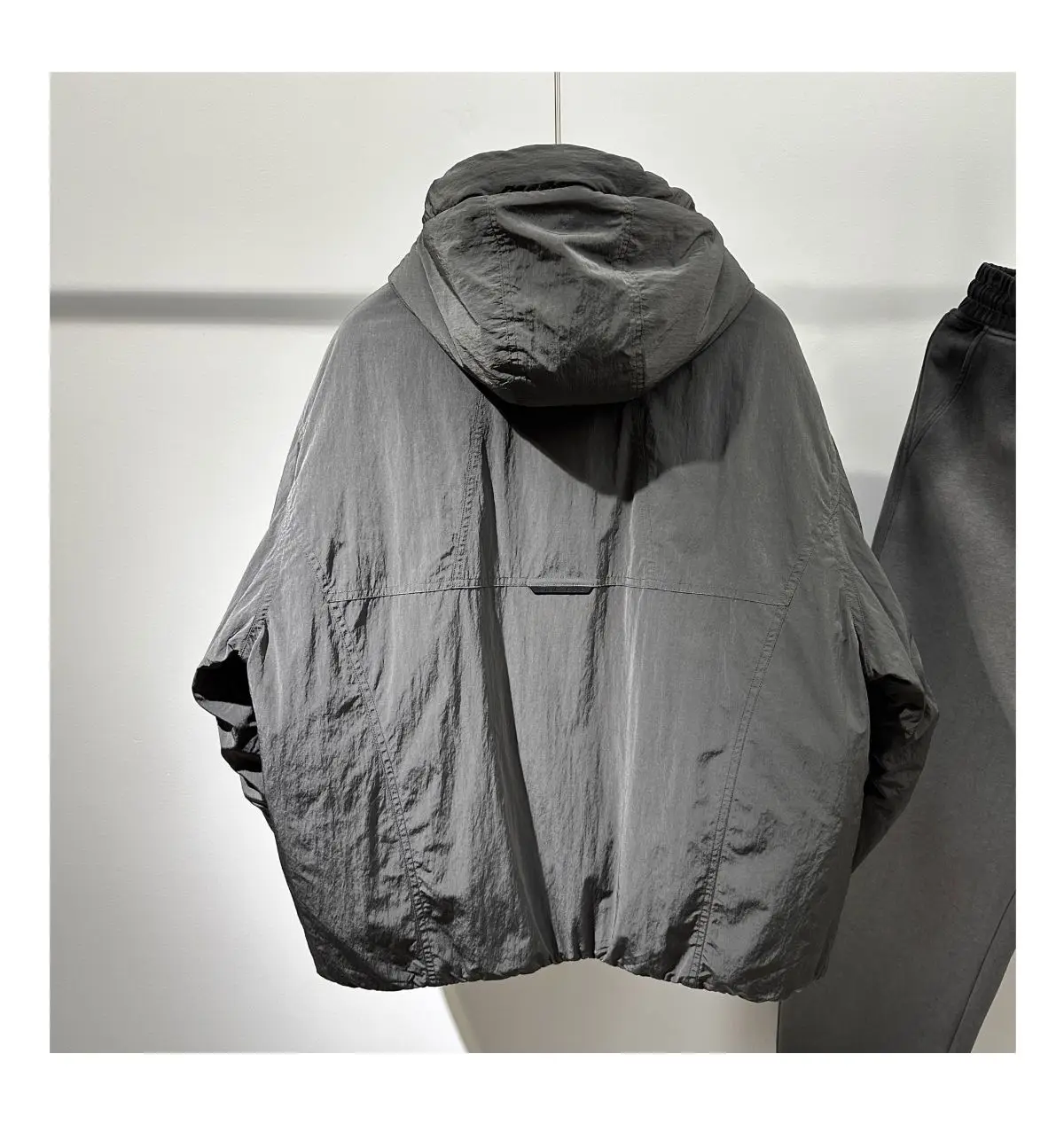 2026 Winter Loose Tooling Warm Parkas Men Fashion Casual Hooded Down Cotton Jacket Male Zipper Cotton Padded Coats C973
