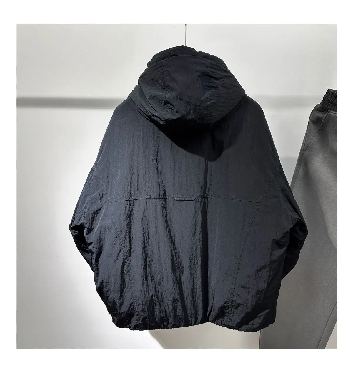 2026 Winter Loose Tooling Warm Parkas Men Fashion Casual Hooded Down Cotton Jacket Male Zipper Cotton Padded Coats C973