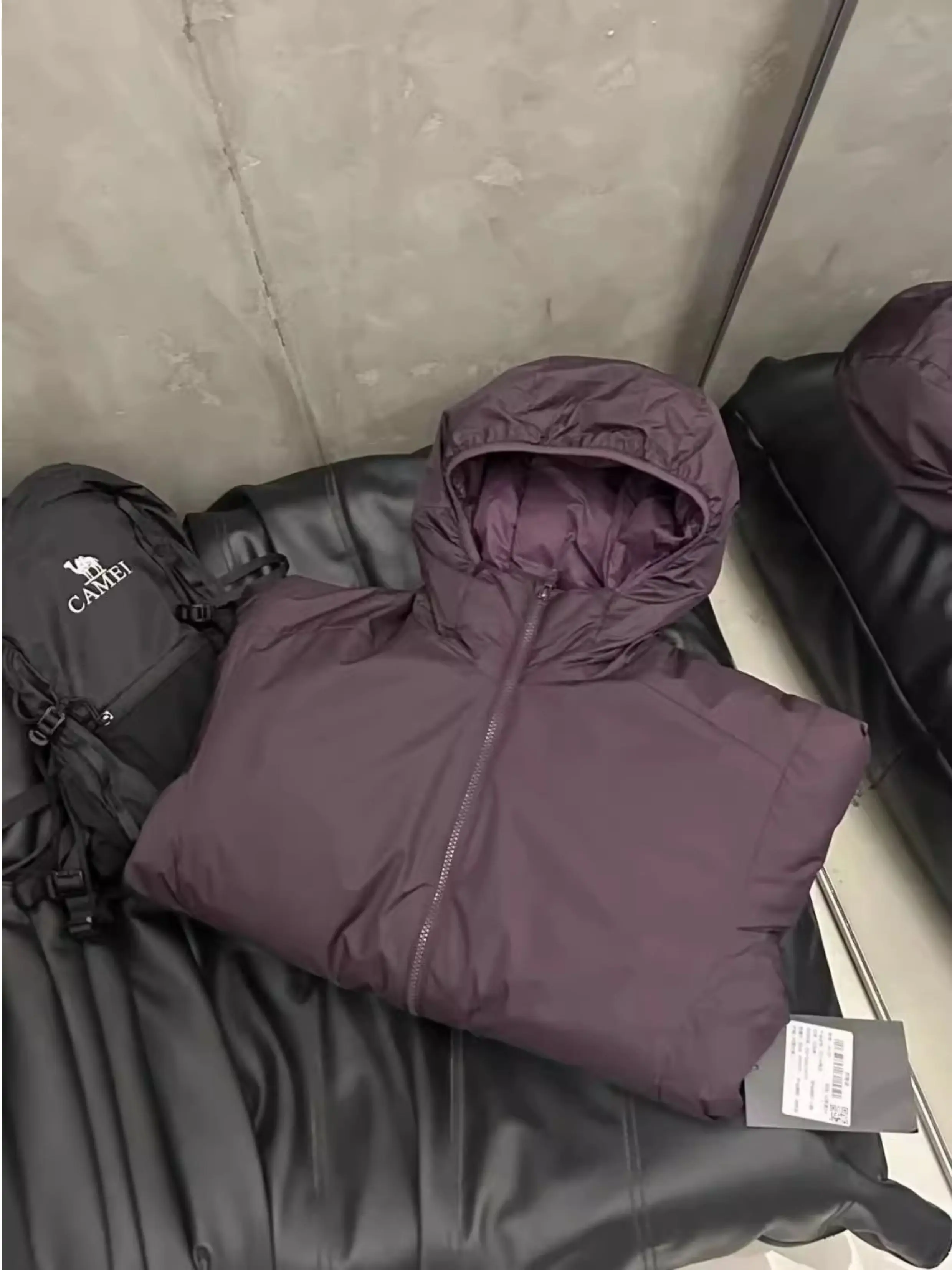 Gmiixder Premium Lightweight Insulated Jacket Unisex Couple Waterproof Hooded Warm Coat Autumn Winter Outdoor Outerwear