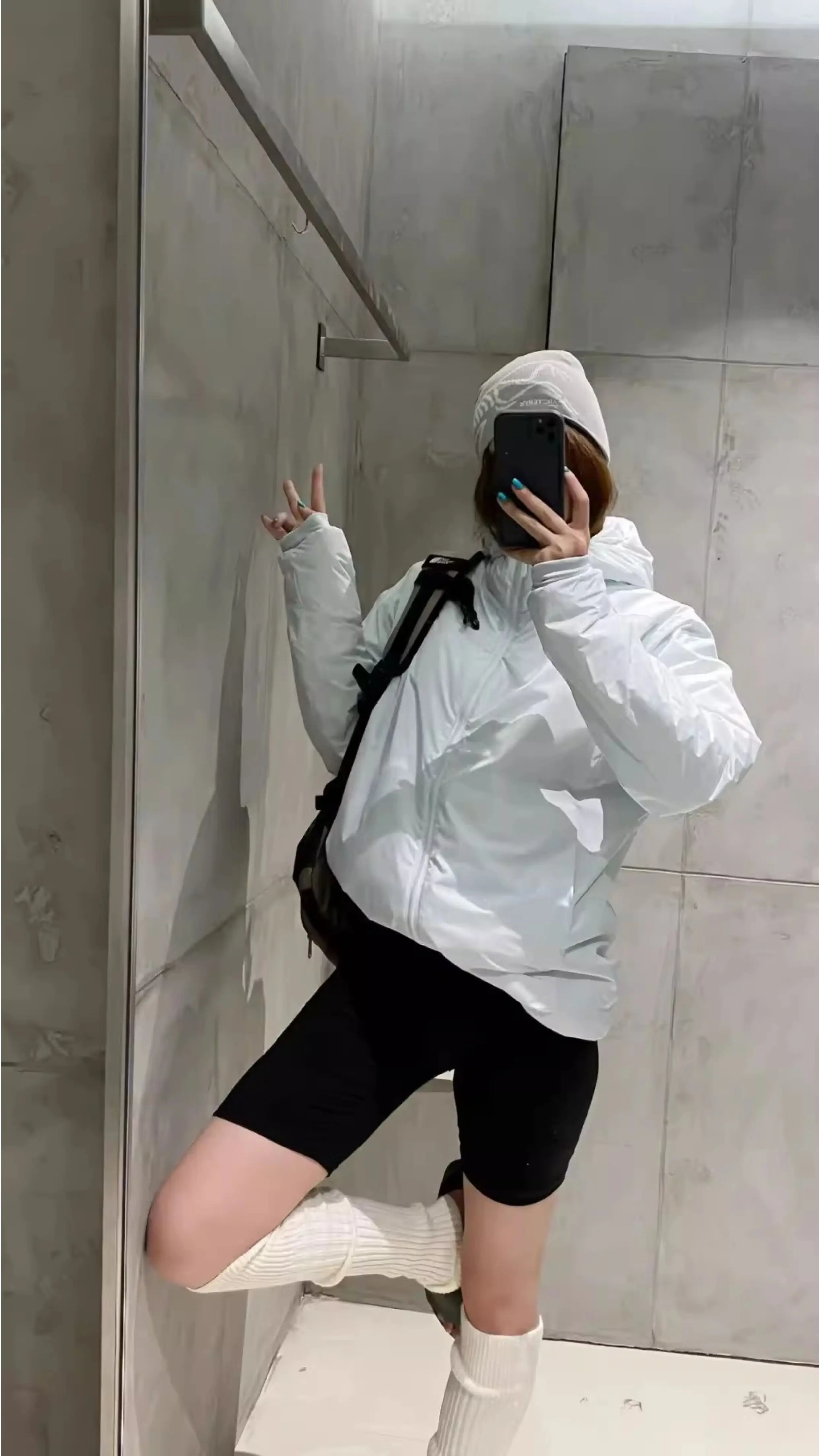 Gmiixder Premium Lightweight Insulated Jacket Unisex Couple Waterproof Hooded Warm Coat Autumn Winter Outdoor Outerwear