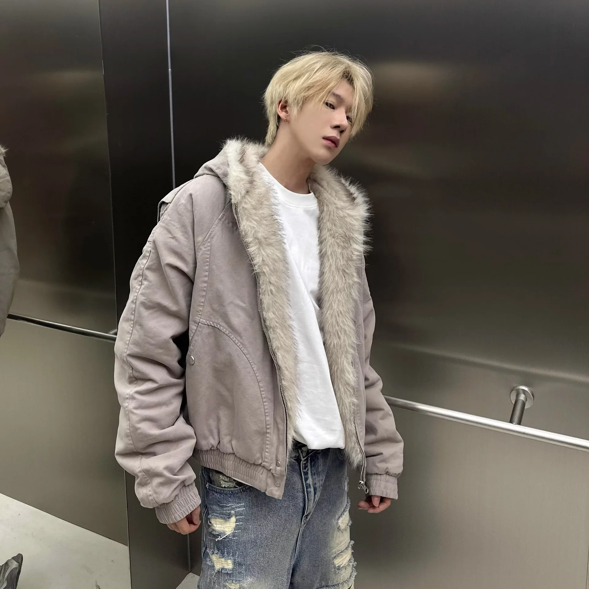 Men Hooded Fur Collar Winter Parkas Men American Street Style Short Length Parkas Men Fashion Casual Plus Velvet Cotton Jackets