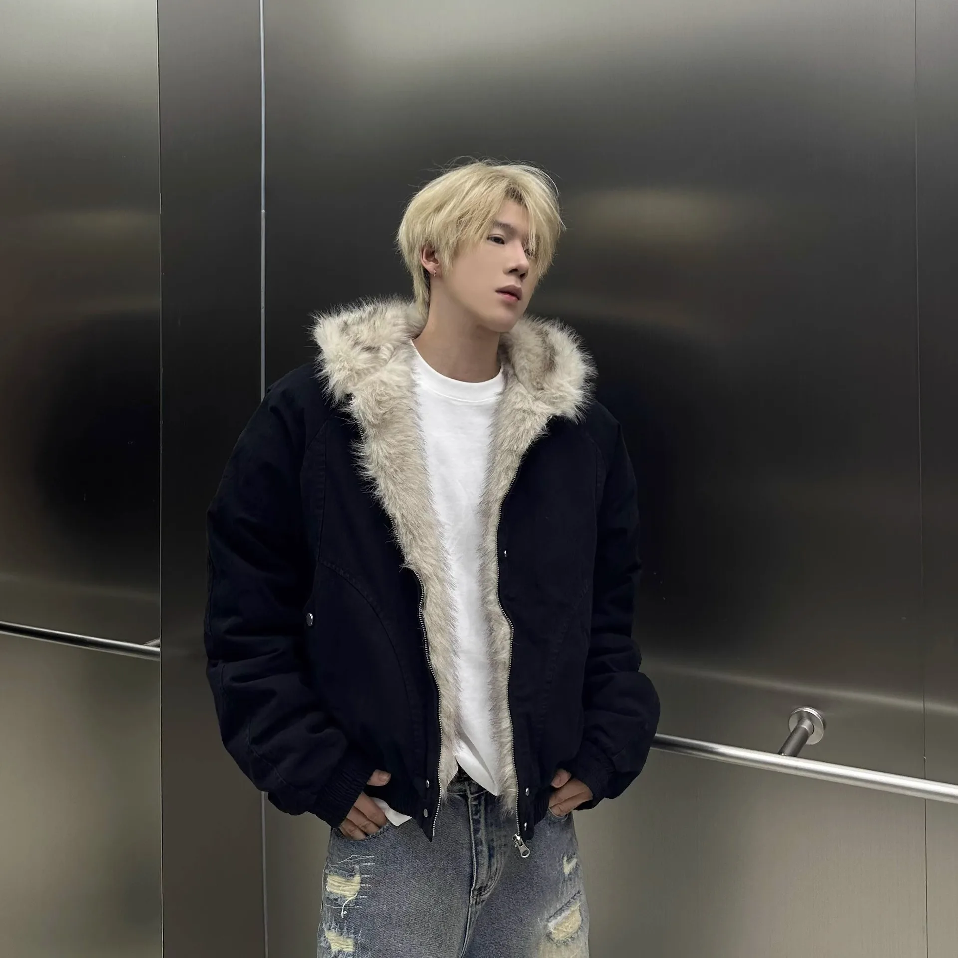 Men Hooded Fur Collar Winter Parkas Men American Street Style Short Length Parkas Men Fashion Casual Plus Velvet Cotton Jackets