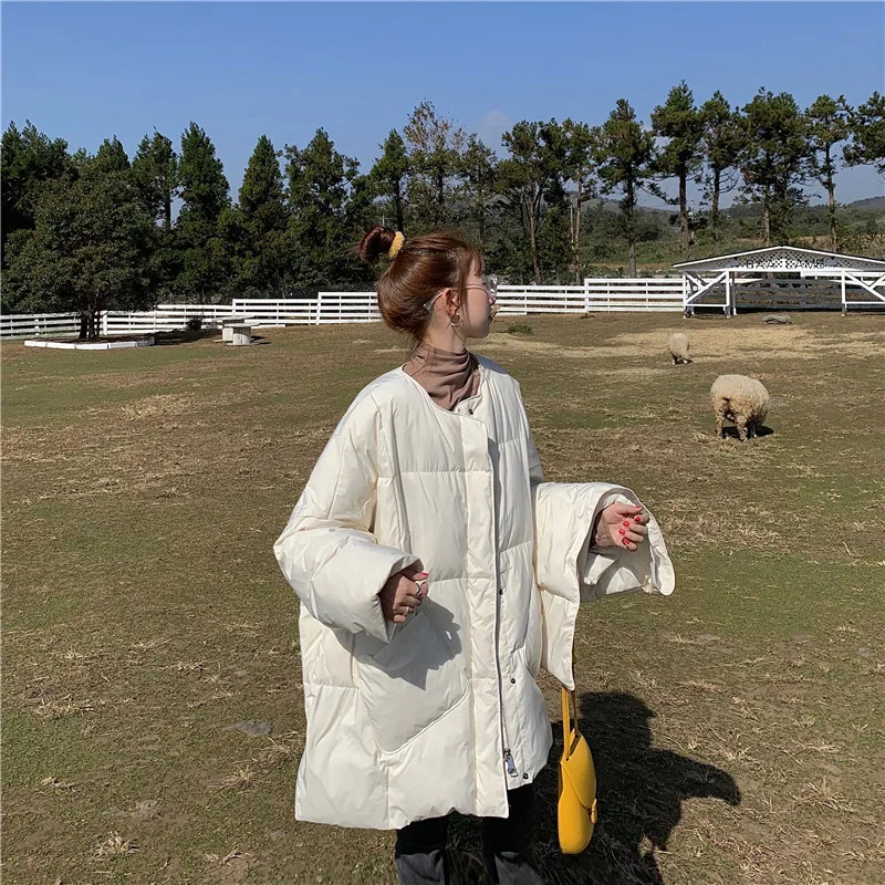 Women White Duck Down Coat 2026 Winter New Fashion Female Scarf OverSize Jackets Round Neck Loose Thicken Parkas Warm Outwear
