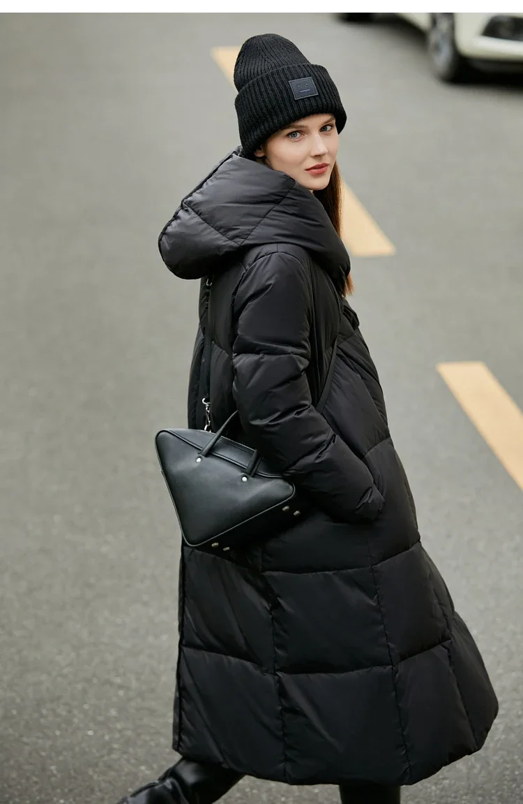 AMII Minimalist 2025 Down Jacket Coat Women Winter Warm Long Bread Puffer Coat Light Thick Quality Fashion Outerwear 12424110