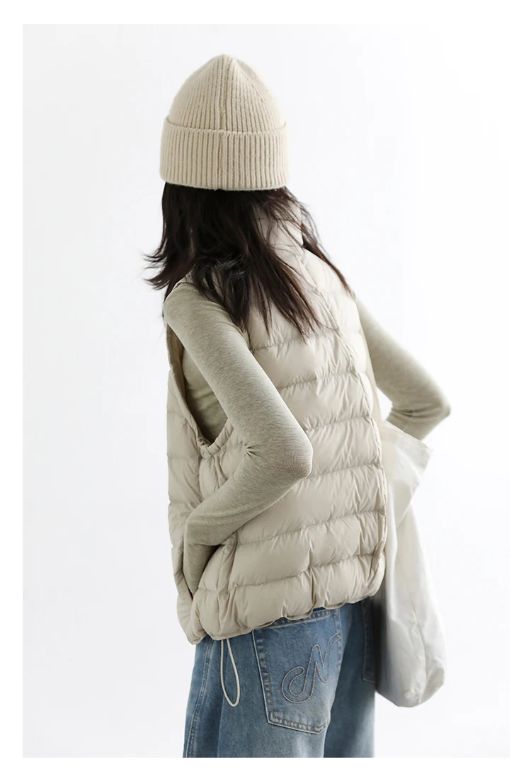 CHIC VEN New Women Down Coats Sleeveless Lightweight 90 White Duck Down Stand Up Collar Female Down Vest Autumn Winter 2026