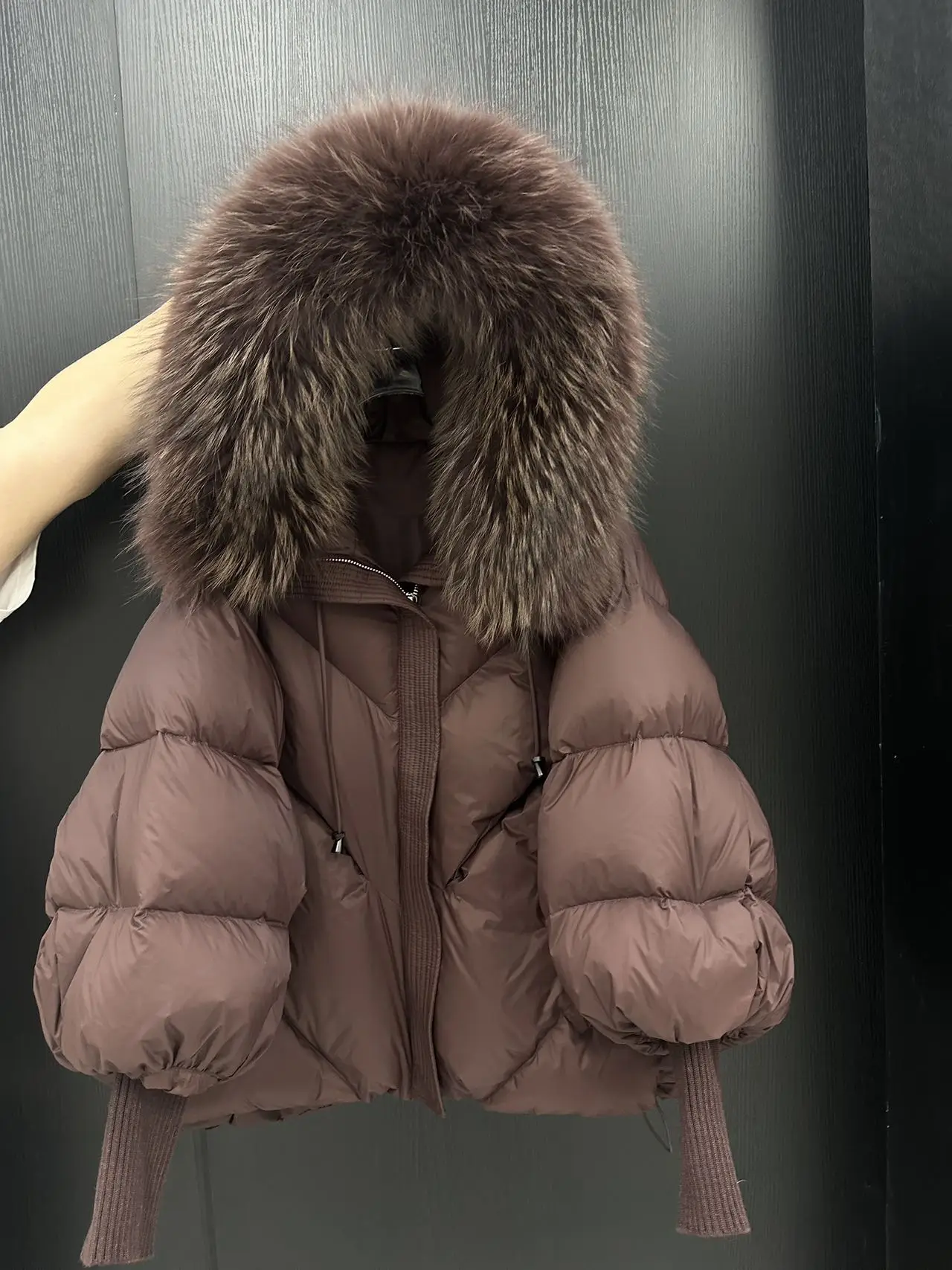 Lagabogy 2025 New Winter Large Real Fur Hooded Puffer Jacket Women White Duck Down Mid Long Parka Thick Warm Knitted Sleeve Coat
