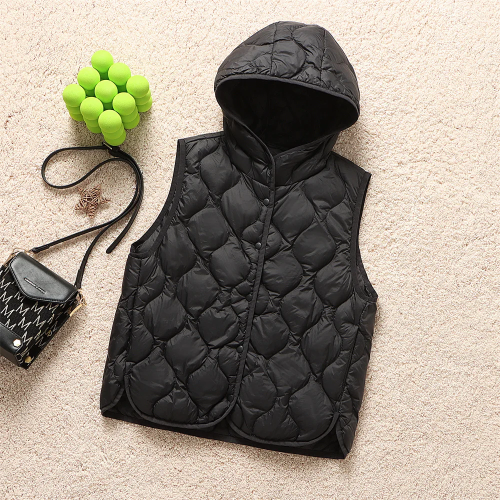Fashion Lightweight Hooded Down Vest Woman Short Slim Fit Warm Winter Puffer Waistcoat Women Gilet Single Breasted VT-335