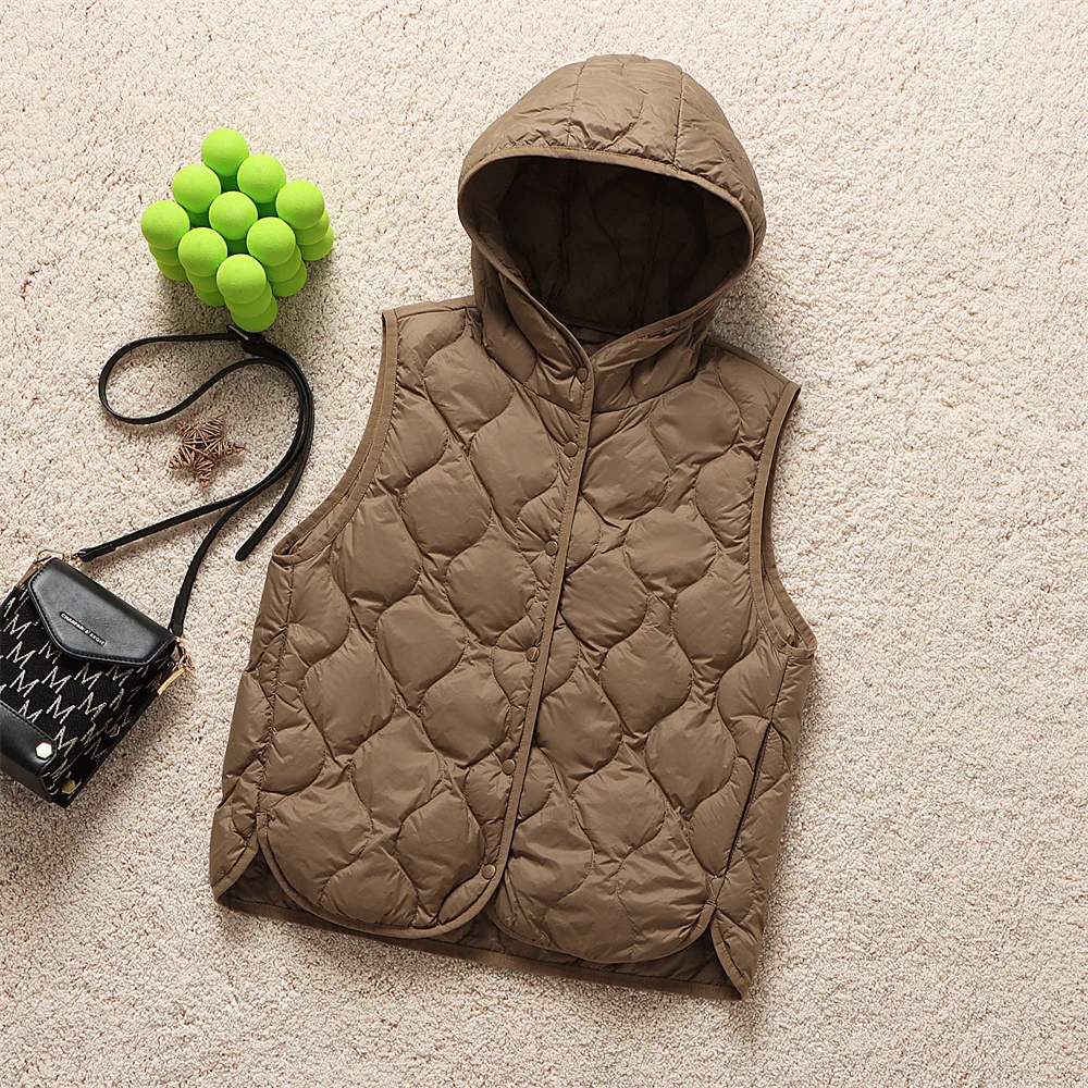 Fashion Lightweight Hooded Down Vest Woman Short Slim Fit Warm Winter Puffer Waistcoat Women Gilet Single Breasted VT-335