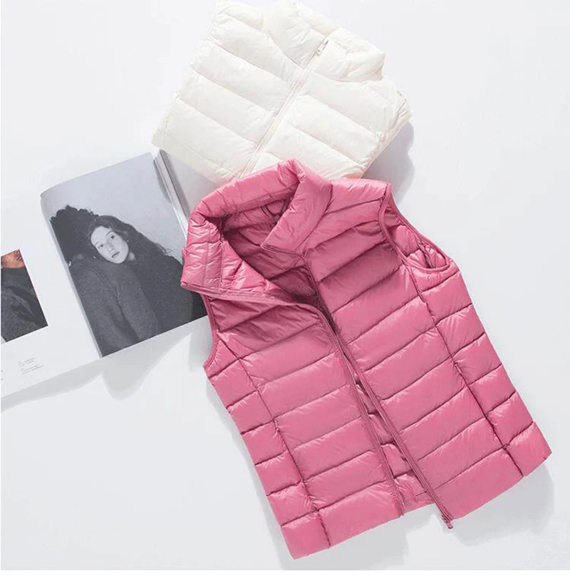Autumn and Winter Down Vest Women's Short Ultra-light Duck Down Jacket Windproof Vest Warm Women's Sleeveless Jacket