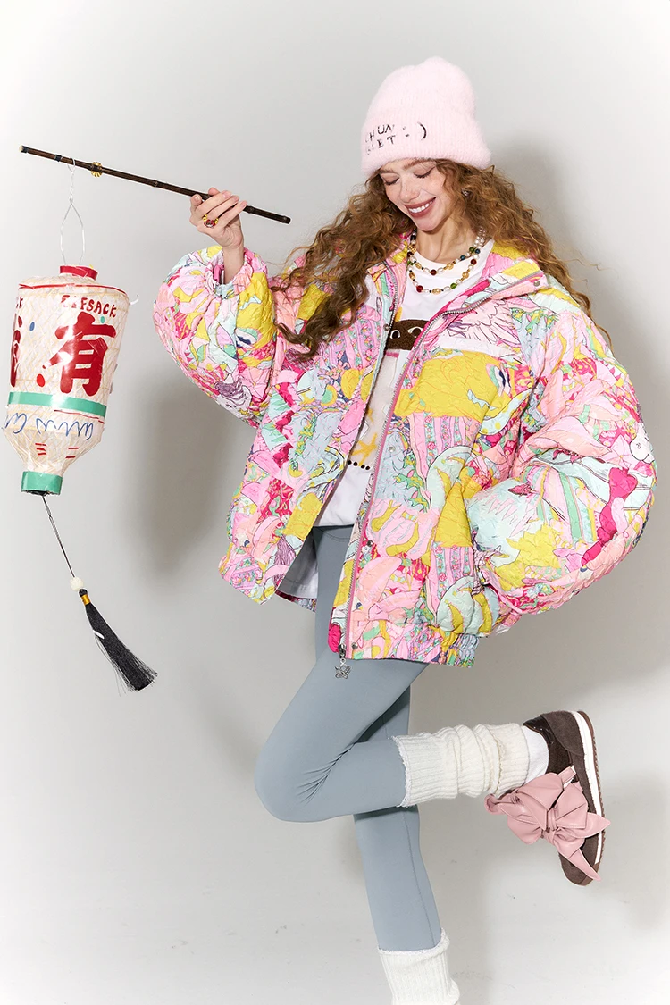 ELFSACK Y2K Anime Print Puffer Jacket Women Harajuku Kawaii Stand Collar Zip Up Oversized Winter Warm Padded Bubble Coat
