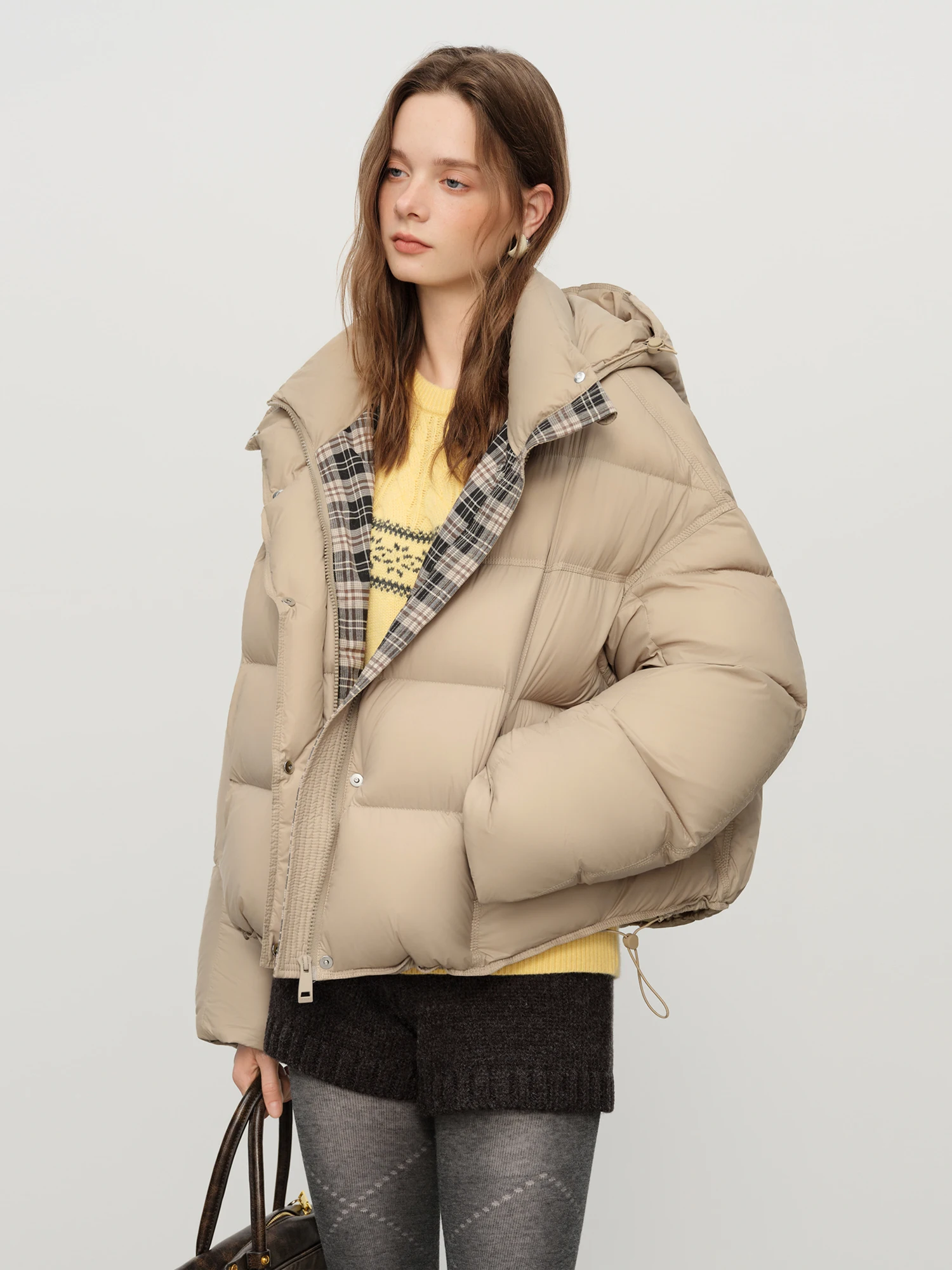 FSLE Winter Women Hooded Short Puffer Jacket Downcoat Bubble Style Thick Warm Coat Oversize Short Quilted Outerwear Duckdown