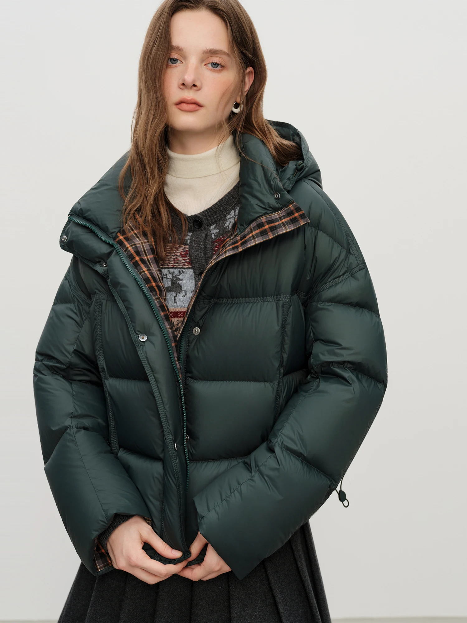 FSLE Winter Women Hooded Short Puffer Jacket Downcoat Bubble Style Thick Warm Coat Oversize Short Quilted Outerwear Duckdown