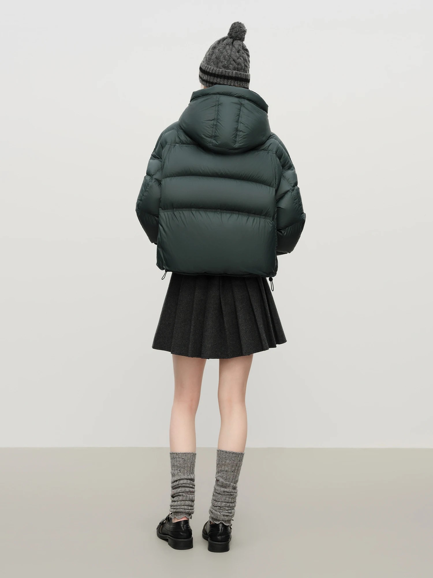 FSLE Winter Women Hooded Short Puffer Jacket Downcoat Bubble Style Thick Warm Coat Oversize Short Quilted Outerwear Duckdown