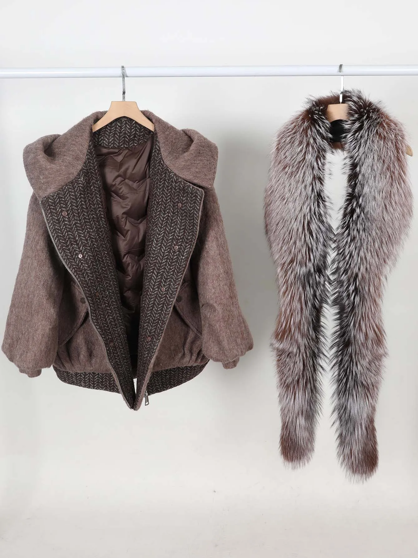 Maomaokong high-end Wool fabric Luxury Women's Big Fox Fur Collar Puffer Jacket Natural Fur down Coat Winter Thickened Warm
