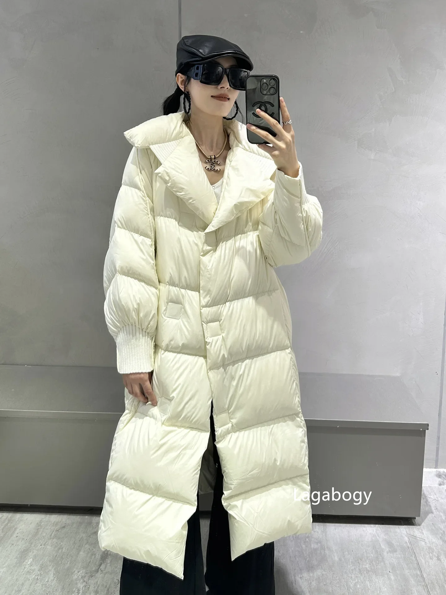 Lagabogy 2025 New Winter Women 90% White Duck Down Long Jackets Thicken Puffer Coat Female Loose Single Breasted Warm Parkas