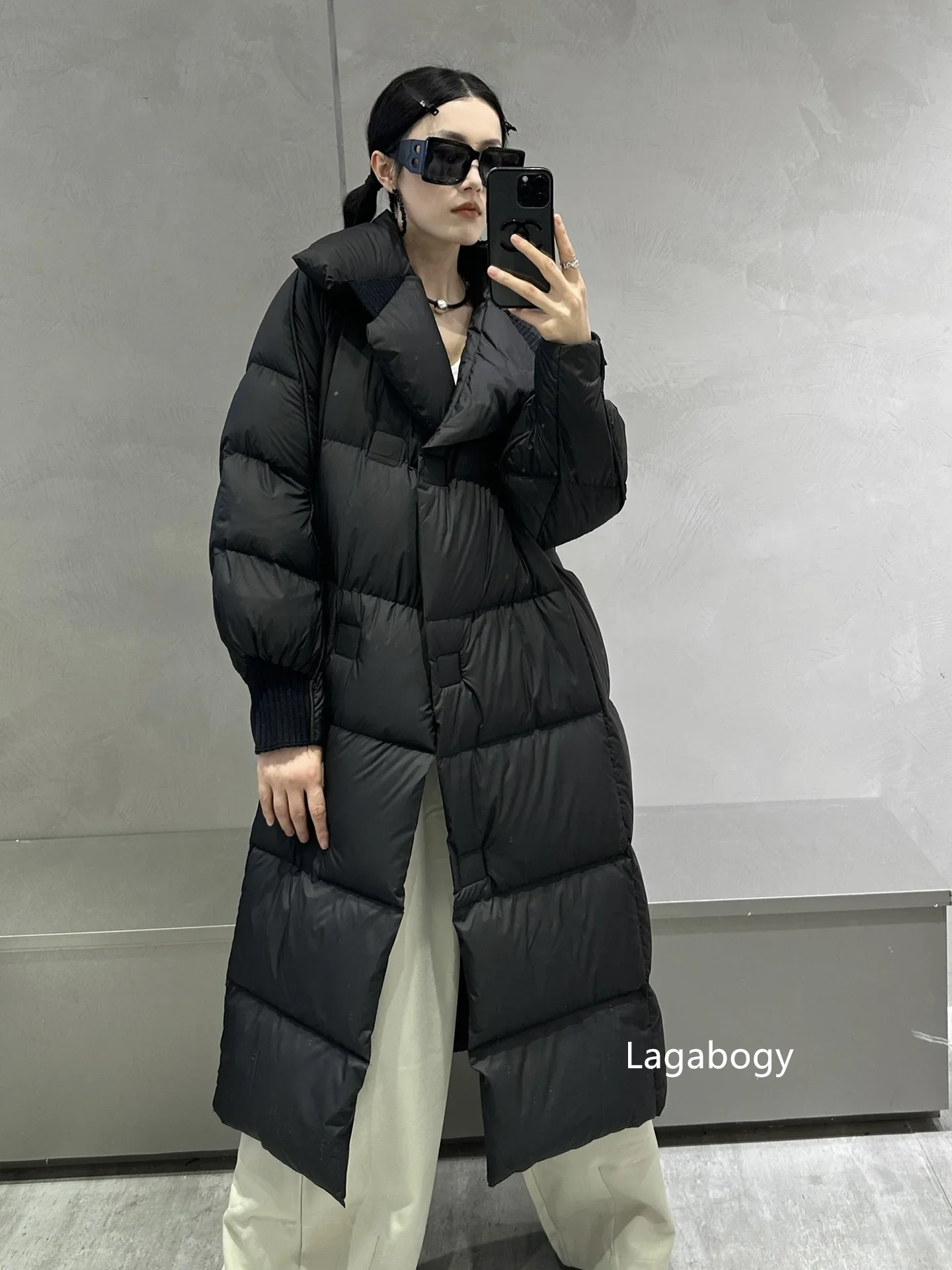 Lagabogy 2025 New Winter Women 90% White Duck Down Long Jackets Thicken Puffer Coat Female Loose Single Breasted Warm Parkas