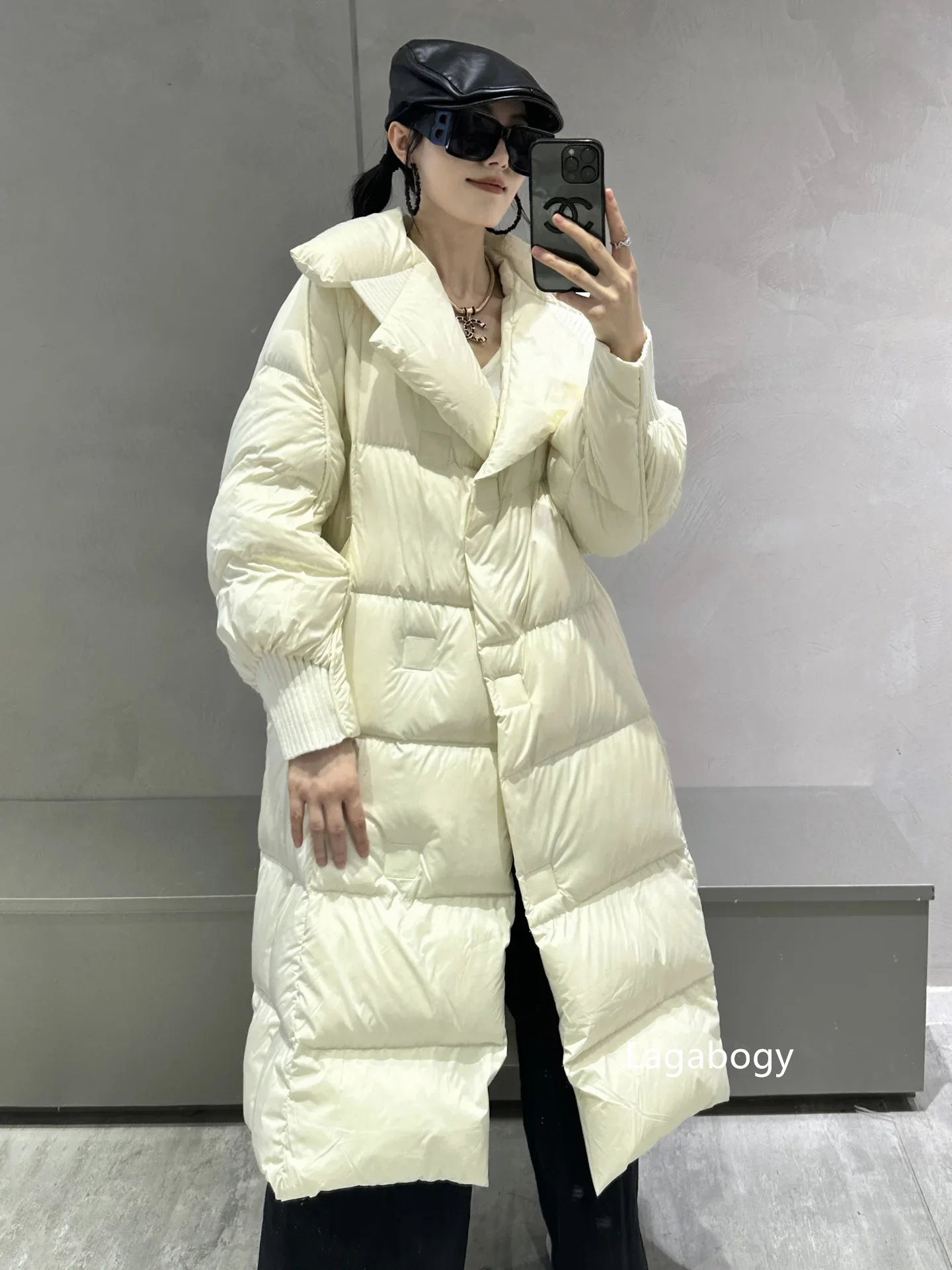 Lagabogy 2025 New Winter Women 90% White Duck Down Long Jackets Thicken Puffer Coat Female Loose Single Breasted Warm Parkas