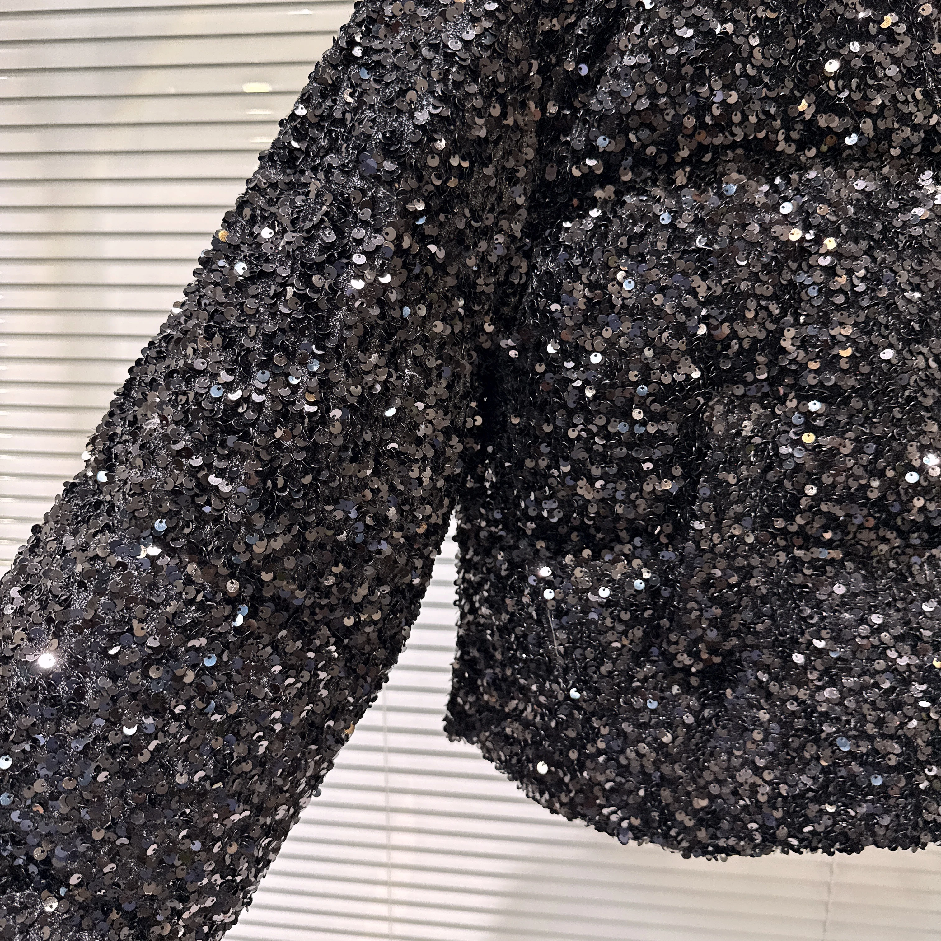 French Fashion Elegant Heavy Industry Colorful Sequin Stand Collar Thickened Warm Down Coats Women Winter Puffer Short Jackets