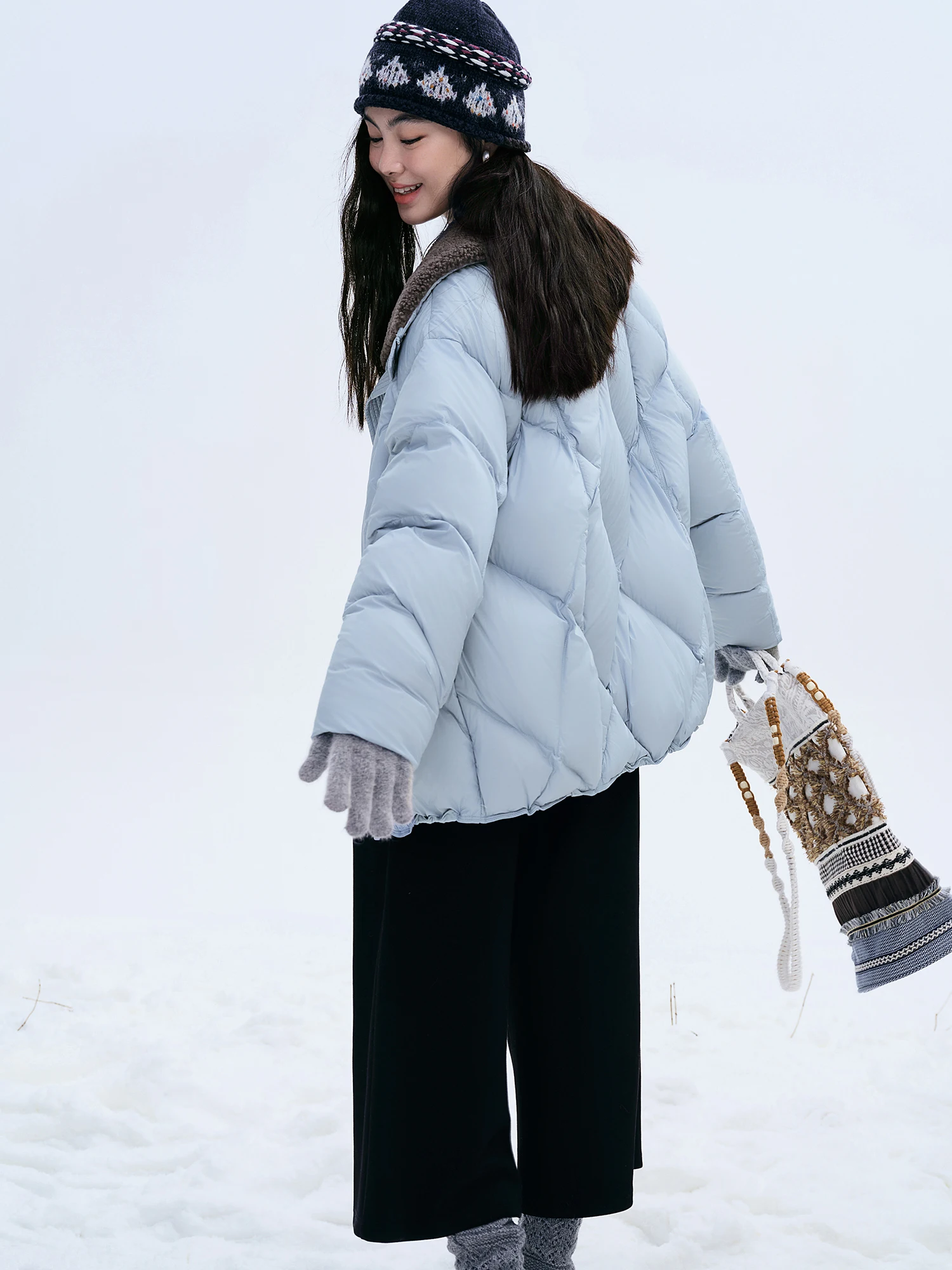 DUSHU Furry Lapel Quilted White Duck Down Coats Women Casual Daily Retro Simple Loose Short Warm Coat Contrast Color Girlish BF