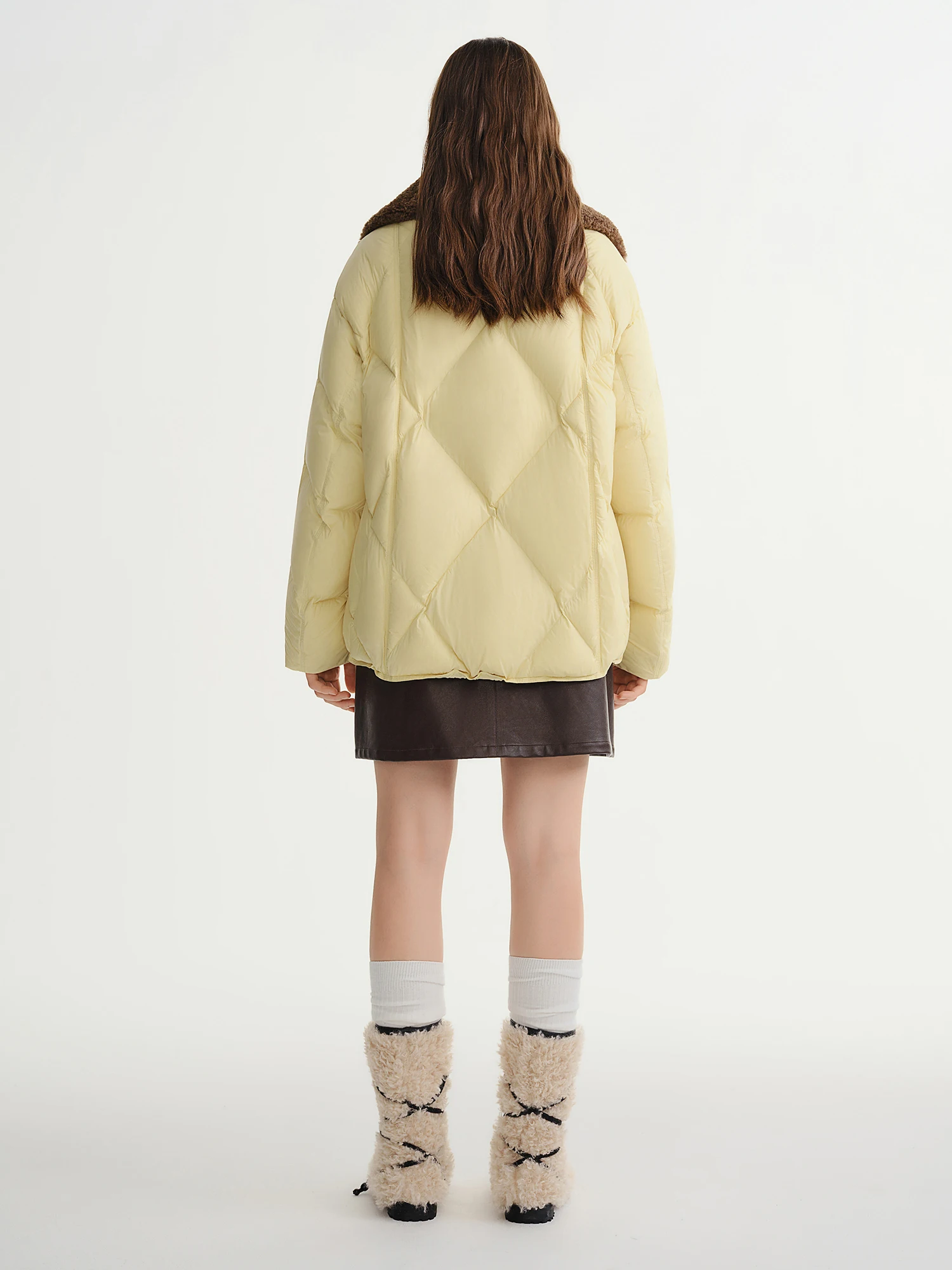 DUSHU Furry Lapel Quilted White Duck Down Coats Women Casual Daily Retro Simple Loose Short Warm Coat Contrast Color Girlish BF