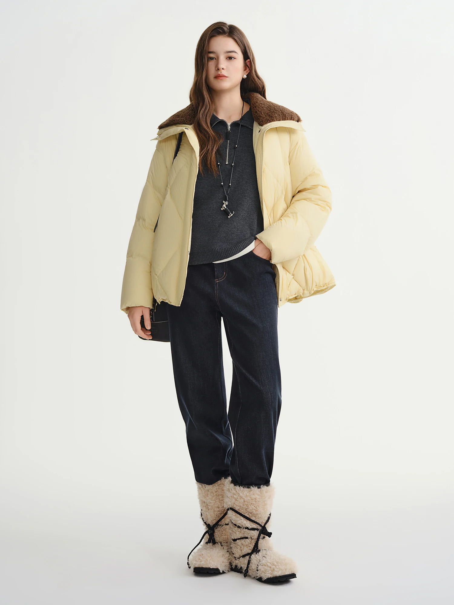 DUSHU Furry Lapel Quilted White Duck Down Coats Women Casual Daily Retro Simple Loose Short Warm Coat Contrast Color Girlish BF
