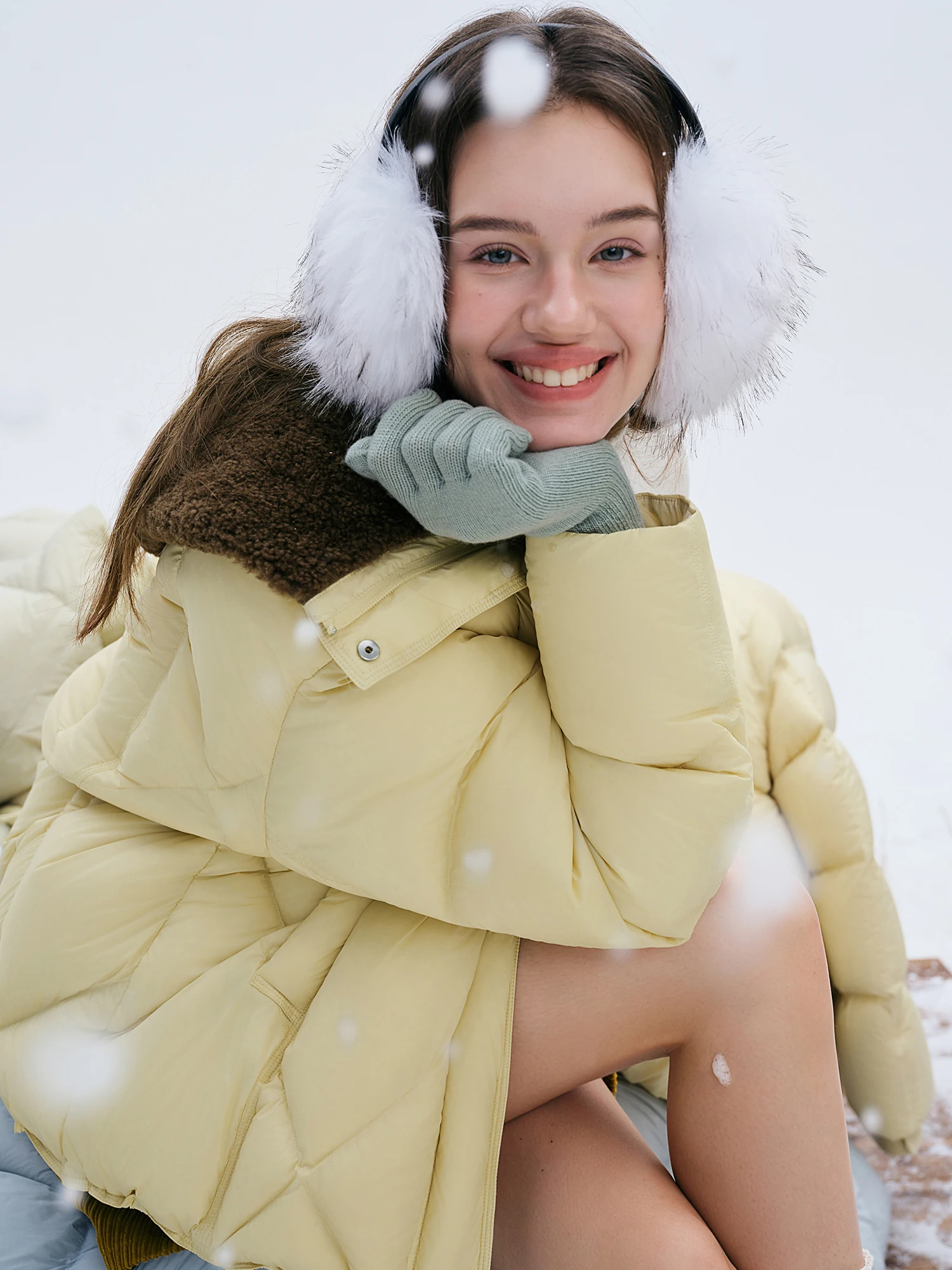 DUSHU Furry Lapel Quilted White Duck Down Coats Women Casual Daily Retro Simple Loose Short Warm Coat Contrast Color Girlish BF