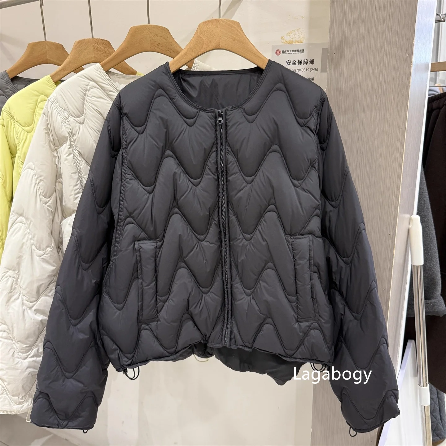 Lagabogy Women Loose Round Neck Short White Duck Down Coat Outwear Autumn Winter Lightweight Wave Quilted Puffer Jacket Female