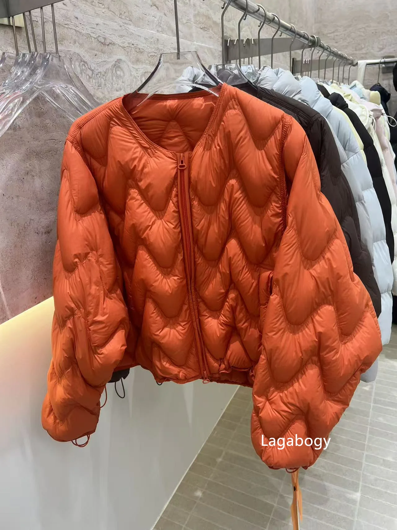 Lagabogy Women Loose Round Neck Short White Duck Down Coat Outwear Autumn Winter Lightweight Wave Quilted Puffer Jacket Female