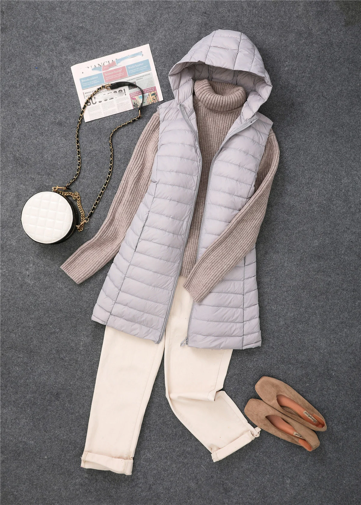 New 2025 Women Women Ultra Light Down Vests Hooded Slim Sleeveless Jacket Girl Lightweight Windproof Waistcoat Korean Fit Parkas