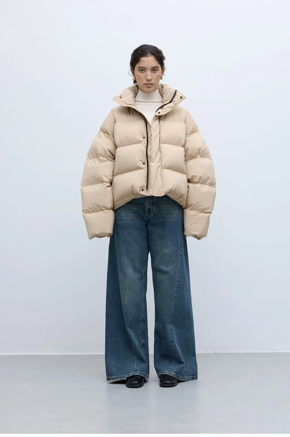 Fashion Bloggers Are All Wearing It~ Lightweight and Warm Short down Jacket, 270g White Duck down Puffer Jacket, New Winter Women's Coat