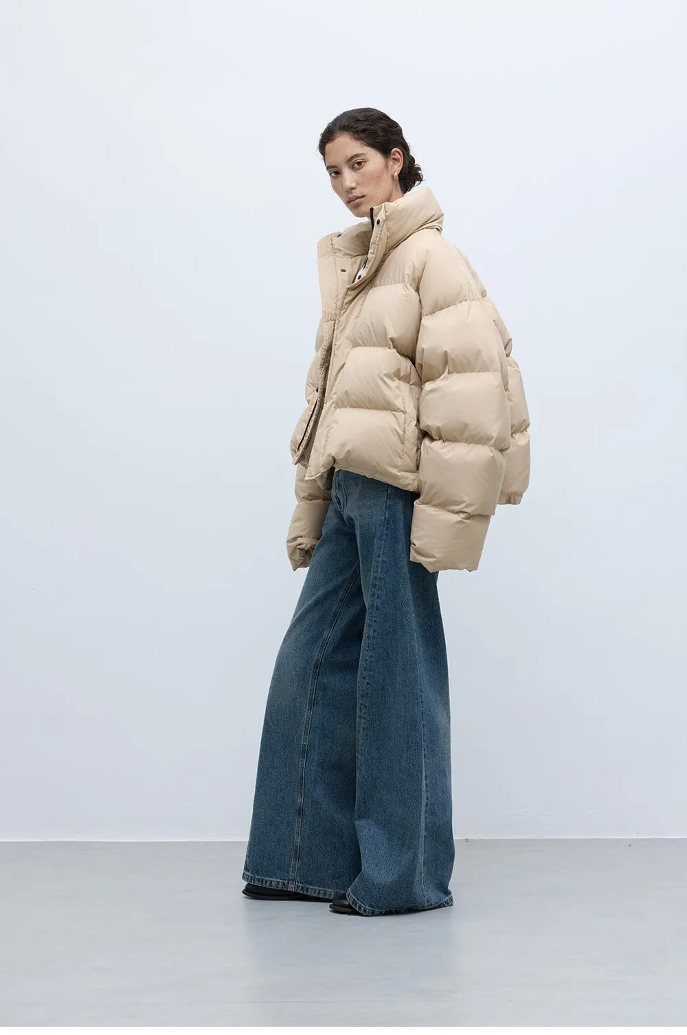 Fashion Bloggers Are All Wearing It~ Lightweight and Warm Short down Jacket, 270g White Duck down Puffer Jacket, New Winter Women's Coat