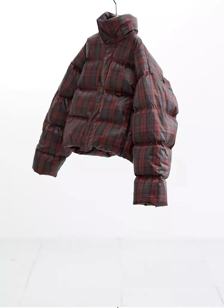 Fashion Bloggers Are All Wearing It~ Lightweight and Warm Short down Jacket, 270g White Duck down Puffer Jacket, New Winter Women's Coat