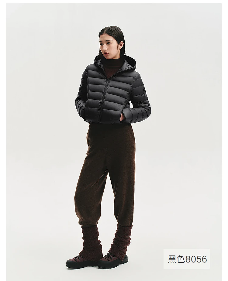BOSIDENG Women Short Cropped Hooded Down Jacket Lightweight Quilted Puffer Coat Portable Warm Daily Outerwear
