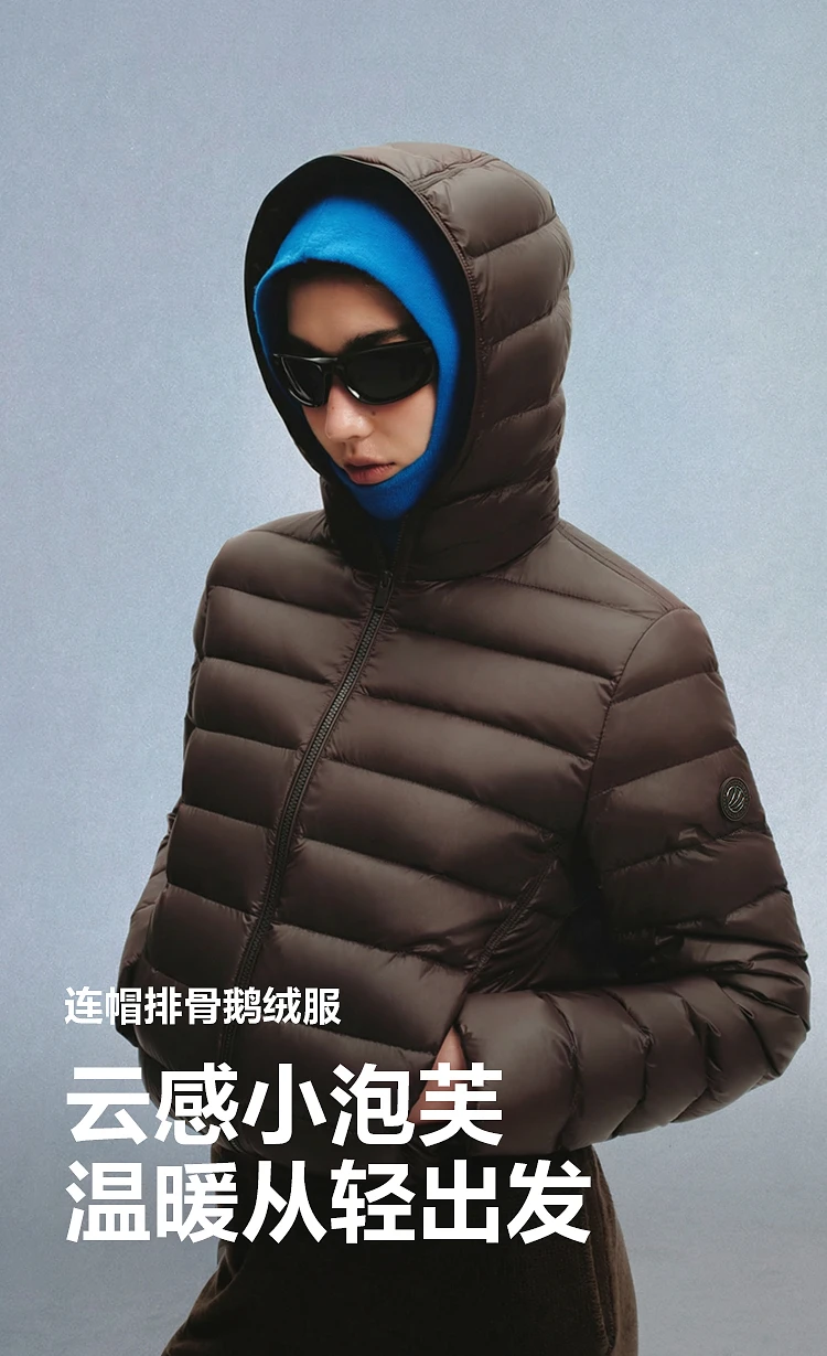 BOSIDENG Women Short Cropped Hooded Down Jacket Lightweight Quilted Puffer Coat Portable Warm Daily Outerwear