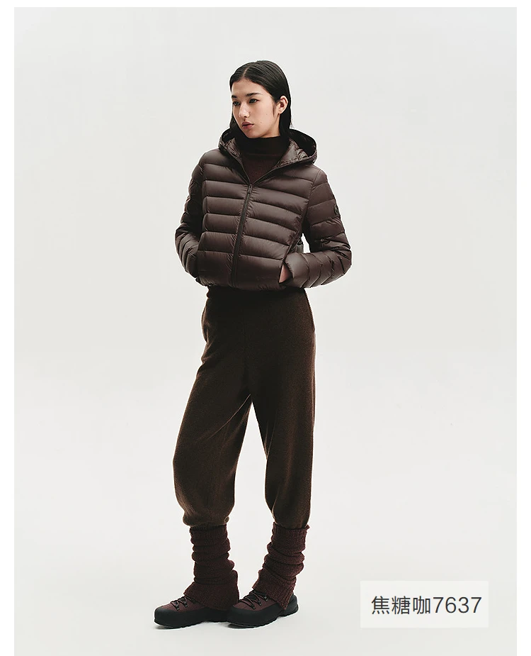 BOSIDENG Women Short Cropped Hooded Down Jacket Lightweight Quilted Puffer Coat Portable Warm Daily Outerwear