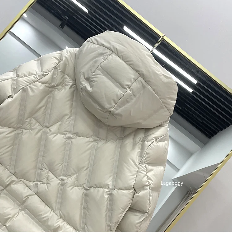 Lagabogy 2025 Winter Women 90% White Duck Down Coat Female Stand Collar Single-Breasted Puffer Jacket Casual Loose Hooded Parkas