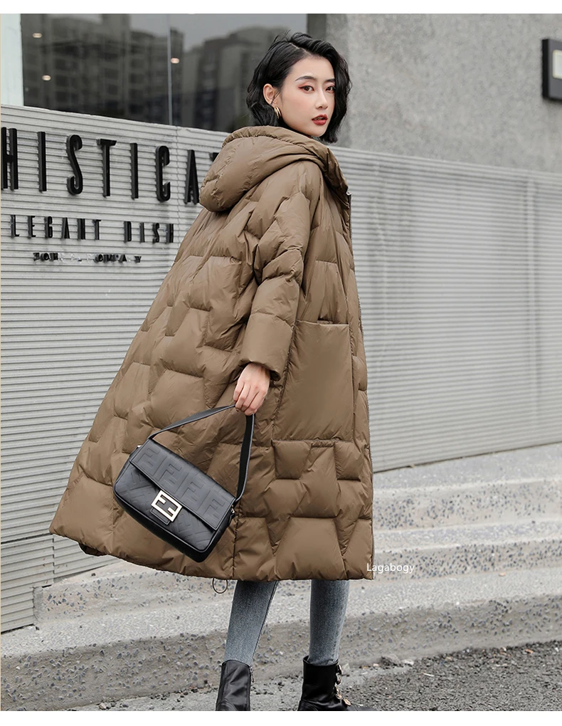Lagabogy 2025 New Winter Women Oversize Long 90% White Duck Down Jacket Female Hooded Thick Warm Casual Pocket Parkas Snow Coat