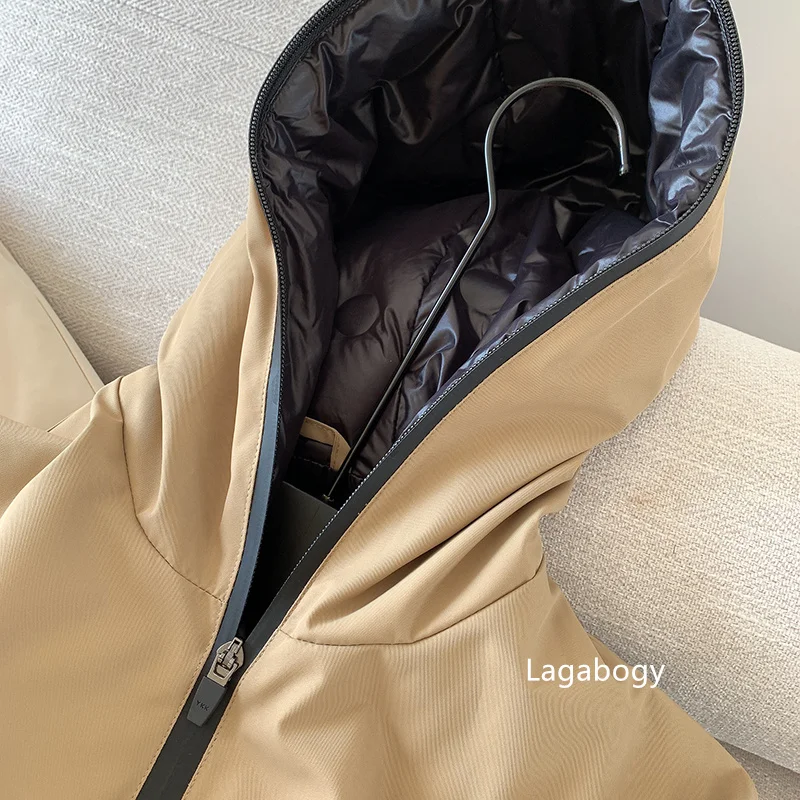 Lagabogy 2025 Autumn Winter Women Outdoor Waterproof Windbreaker Style 90% White Duck Down Jacket Female Short Loose Hooded Coat