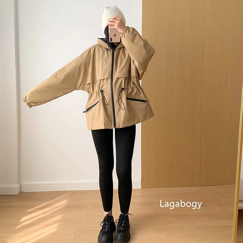 Lagabogy 2025 Autumn Winter Women Outdoor Waterproof Windbreaker Style 90% White Duck Down Jacket Female Short Loose Hooded Coat