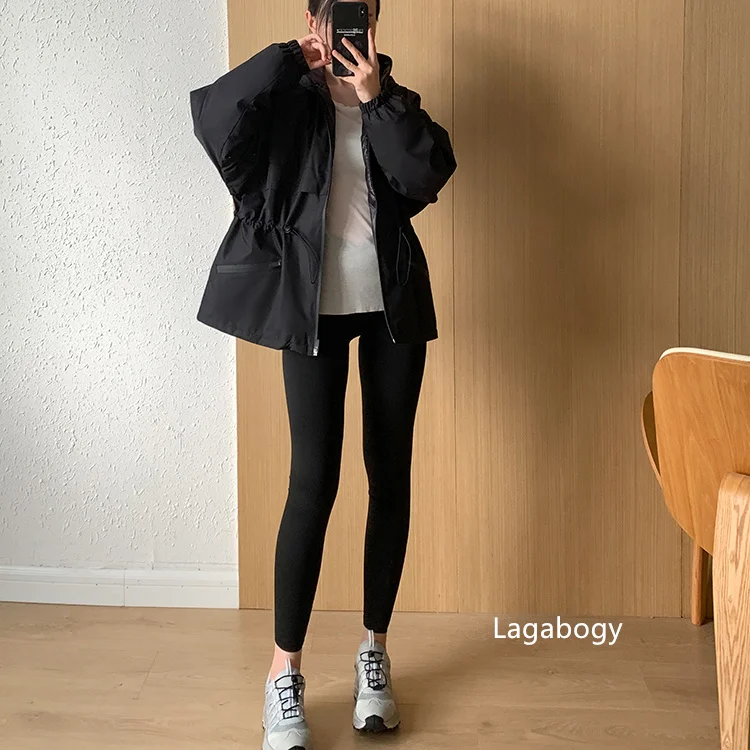 Lagabogy 2025 Autumn Winter Women Outdoor Waterproof Windbreaker Style 90% White Duck Down Jacket Female Short Loose Hooded Coat