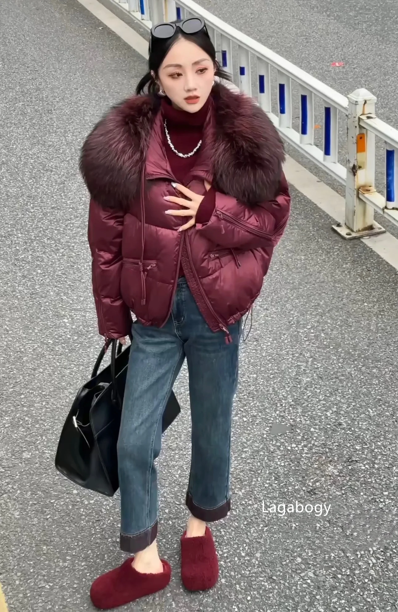 Lagabogy 2026 New Loose Parkas Outwear Large Real Natural Fur Collar Winter Puffer Jacket Women Thick Warm Duck Down Coat Female