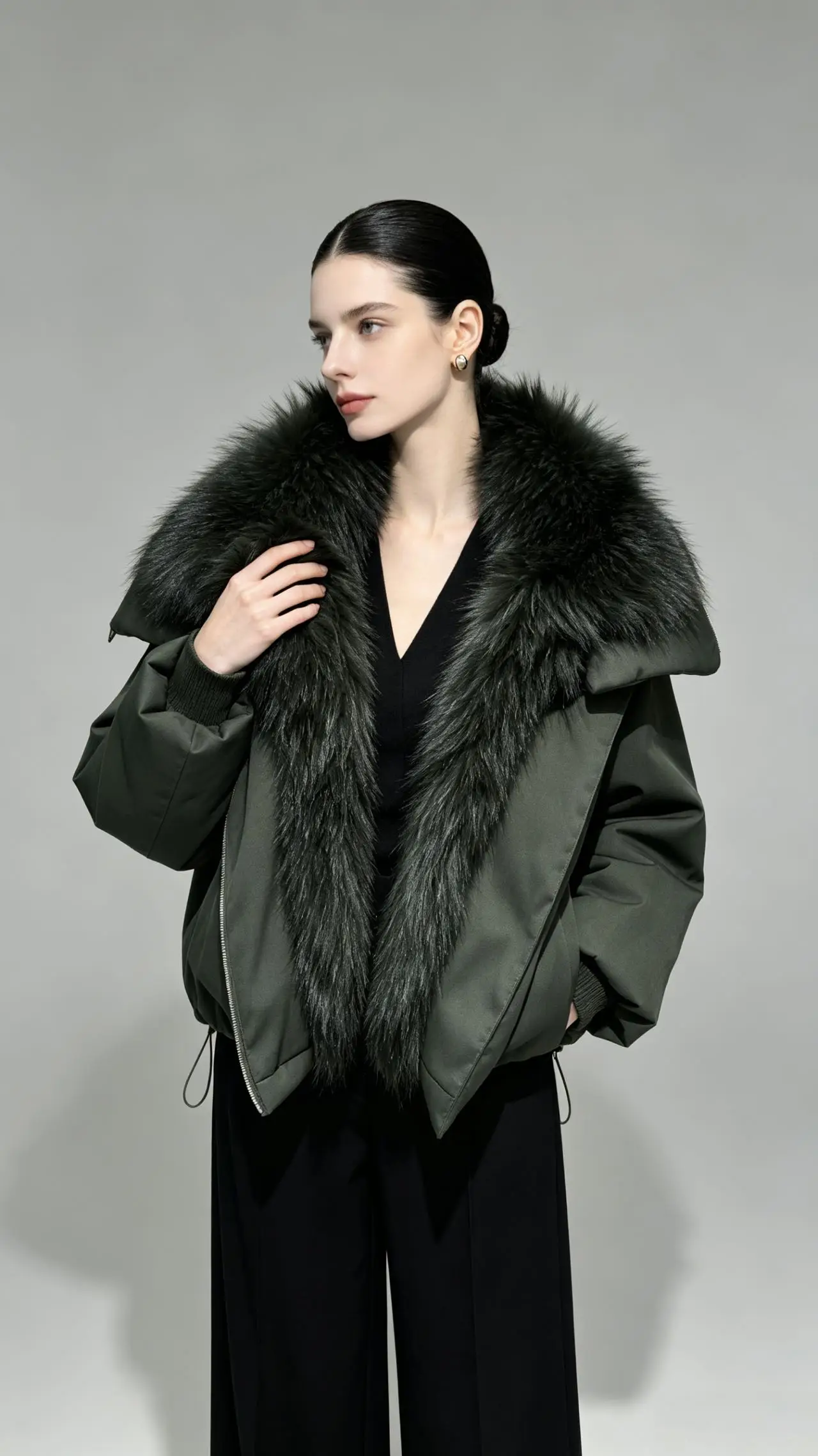 Janveny 2026 New Winter Real Raccoon Fur Collar Short Puffer Jacket Women Loose Waterproof 90% White Duck Down Parka Warm Coats