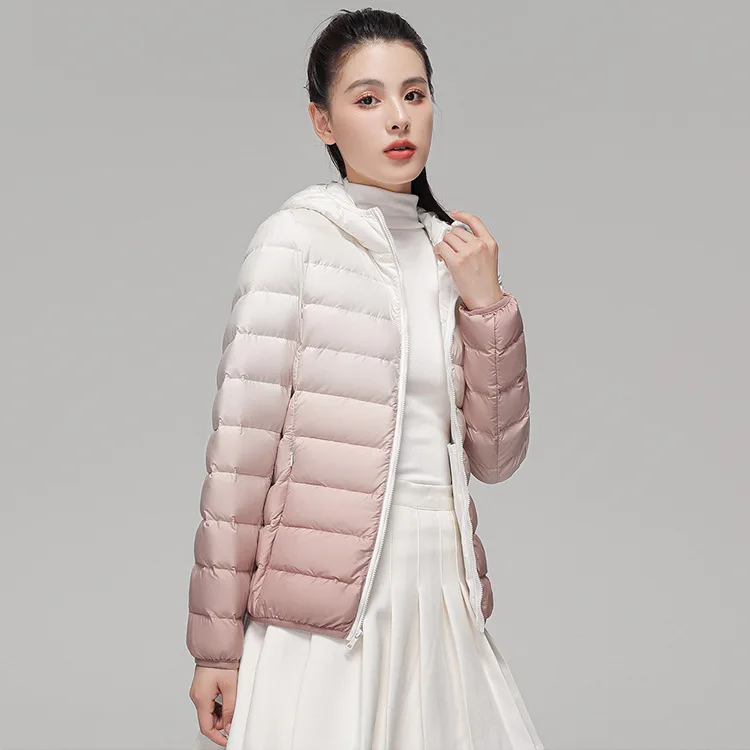 Woman Winter Hooded Coat 90% Duck Down Filled New Fashion Gradient Jacket Ultra Light Autumn Warm Parkas Windbreaker