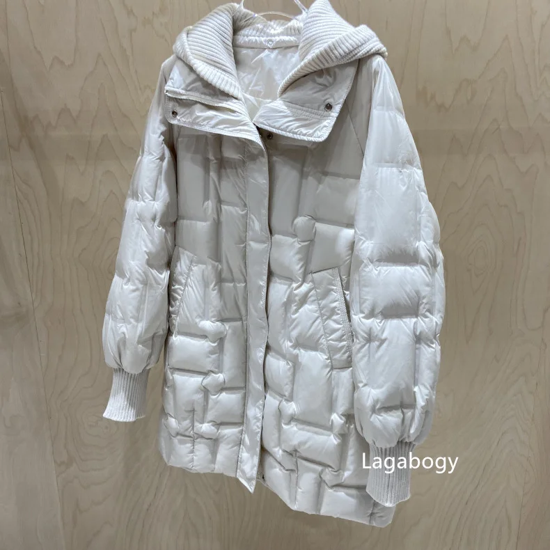 Lagabogy 2025 New Winter Women Long White Duck Down Jacket Female Casual Loose Warm Parkas Knitted Hat Detachable Puffer Coat