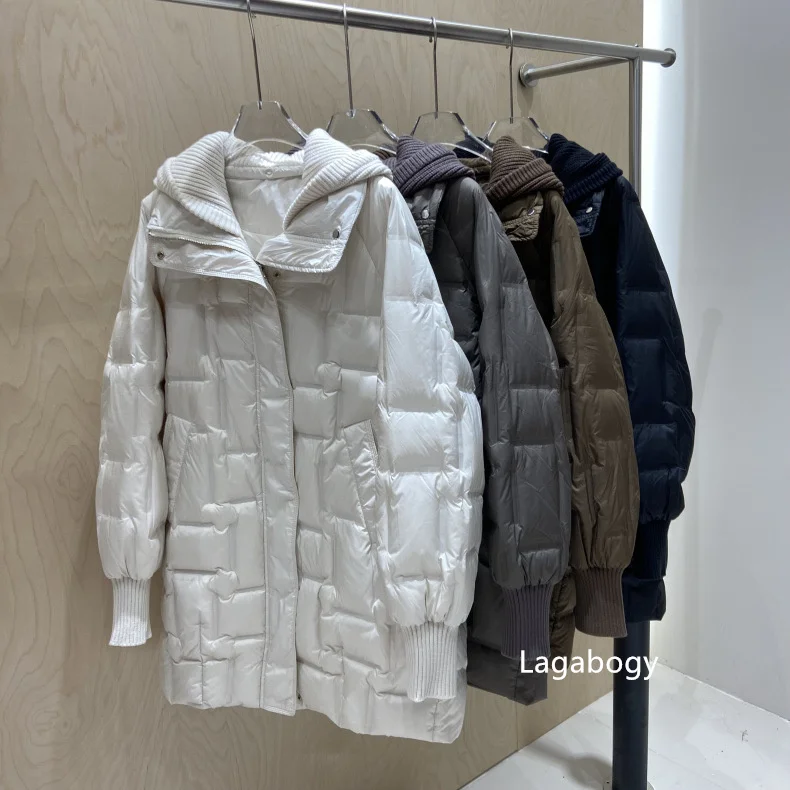 Lagabogy 2025 New Winter Women Long White Duck Down Jacket Female Casual Loose Warm Parkas Knitted Hat Detachable Puffer Coat