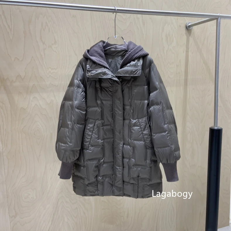 Lagabogy 2025 New Winter Women Long White Duck Down Jacket Female Casual Loose Warm Parkas Knitted Hat Detachable Puffer Coat