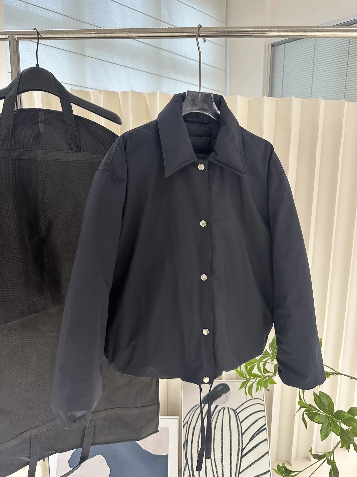 French Style Women Solid Goose Down Single Breasted Short Jacket Fashion Lady Lapel Long Sleeve Coat Outerwear 2026 Winter