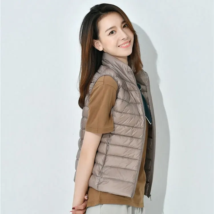 Ultralight Down Vest Women 2025 New Sleeveless Jacket Female White Duck Down Waistcoat Female Warm Puffer Jacket Outwear